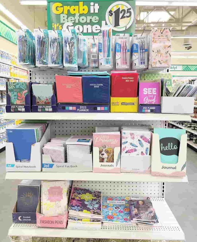 Magasins célèbres comme Dirt Cheap