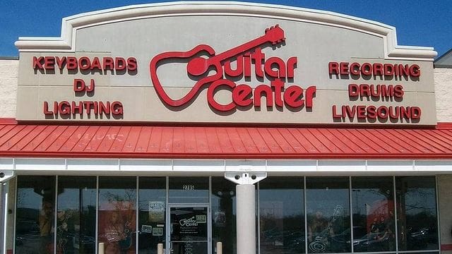 Guitar Center Closing down