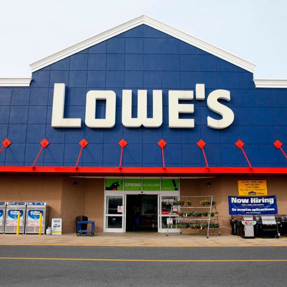 Lowe's closing down