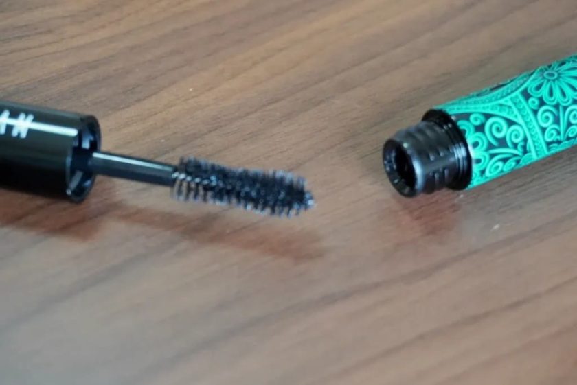 Mascara SHEIN SHEGLAM à prix abordable